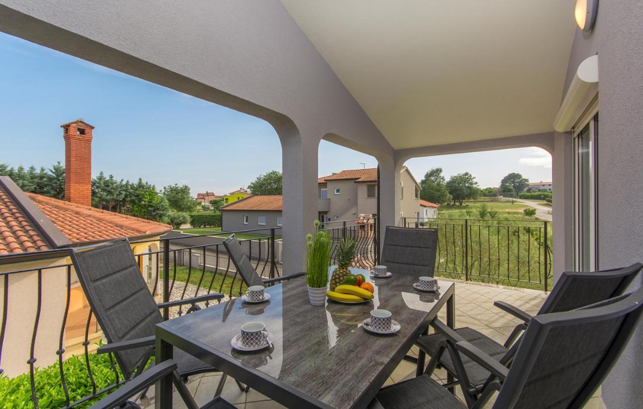 Silver Holiday House Vrvari エクステリア 写真